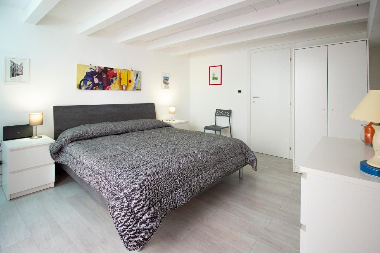 Maniace Homes - Federico & Angelica By Ortigia Apartments 시라쿠사 외부 사진