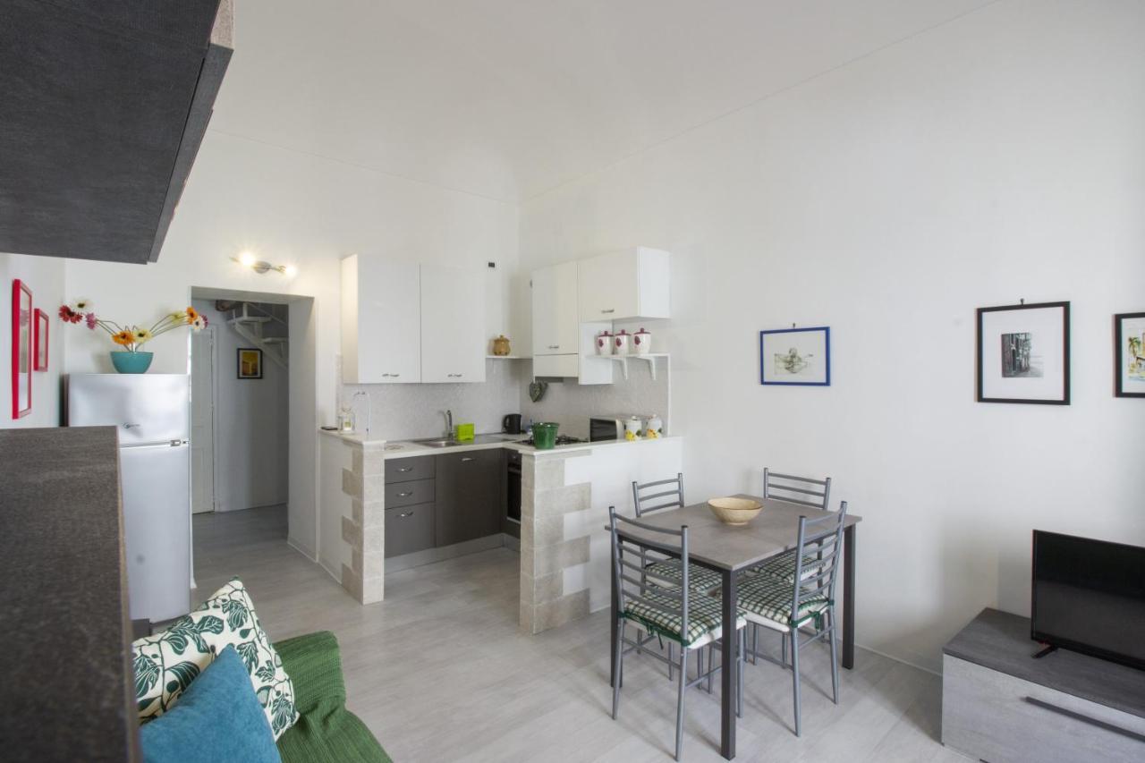 Maniace Homes - Federico & Angelica By Ortigia Apartments 시라쿠사 외부 사진